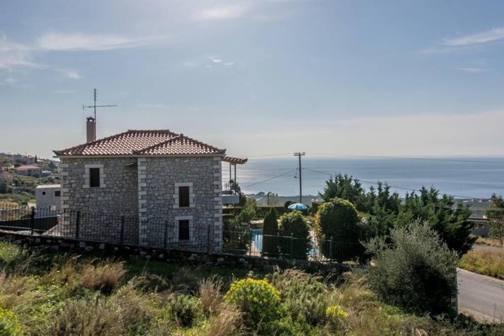Kelly'S Villa In Stoupa Neokhorion  Eksteriør bilde