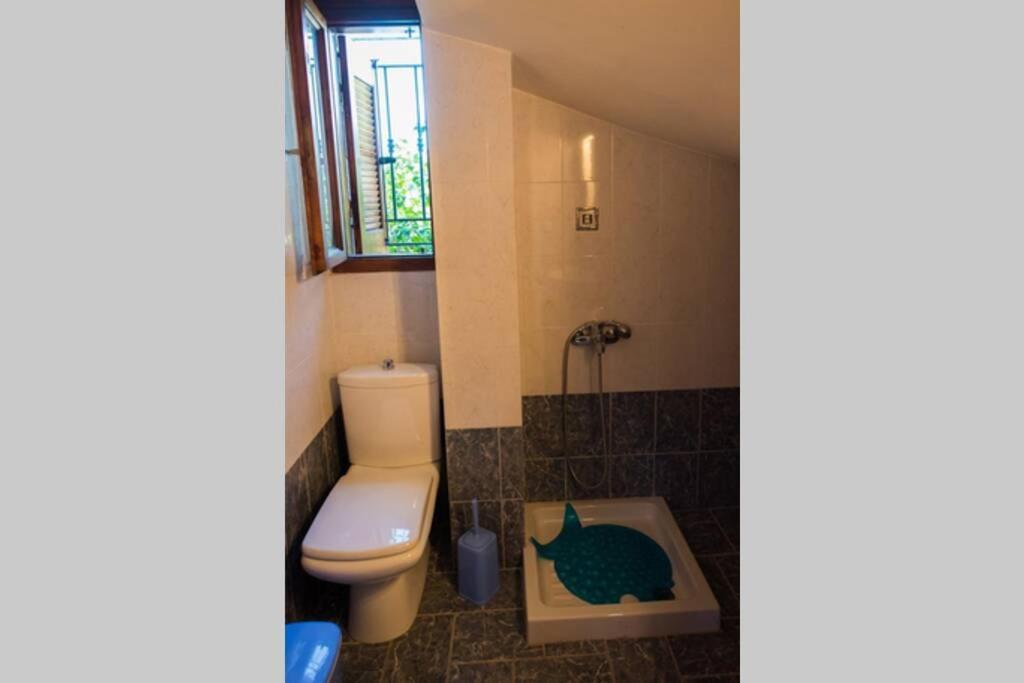 Kelly'S Villa In Stoupa Neokhorion  Eksteriør bilde