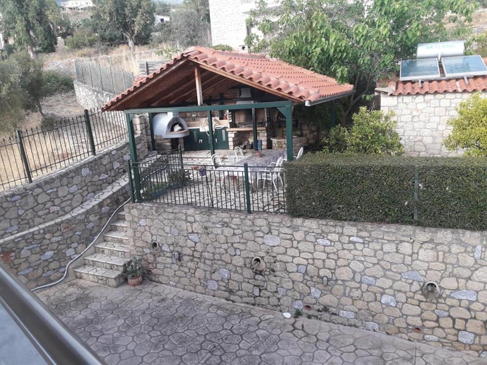 Kelly'S Villa In Stoupa Neokhorion  Eksteriør bilde
