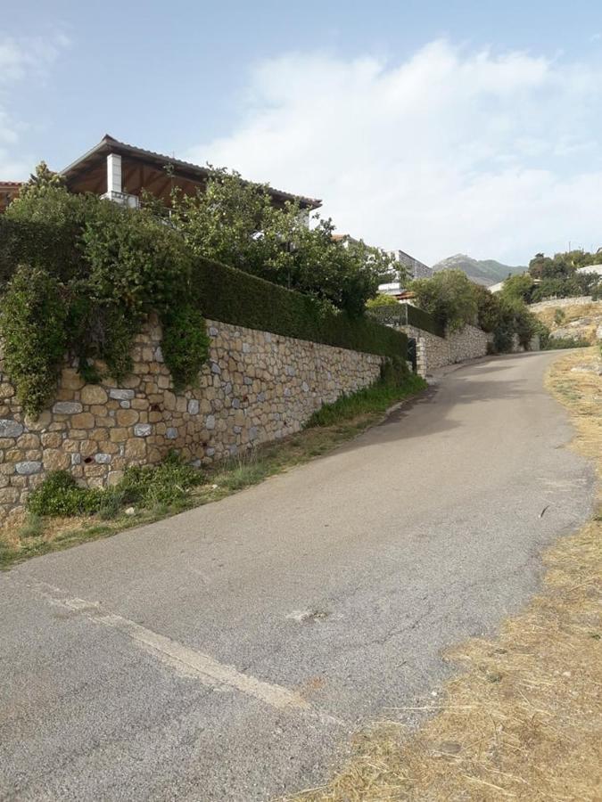 Kelly'S Villa In Stoupa Neokhorion  Eksteriør bilde